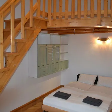 Rajczi 2 Apartman * Mohács